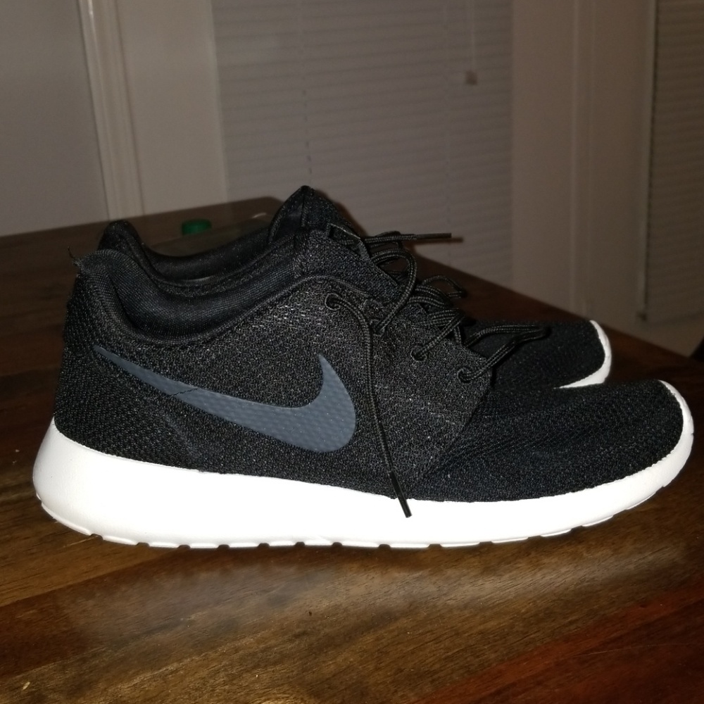 Nike roshe run